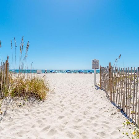 Island Winds East 202 By Albvr - Beautifully Renovated Beachfront Condo & Steps Away From Hangout & More! Gulf Shores Buitenkant foto